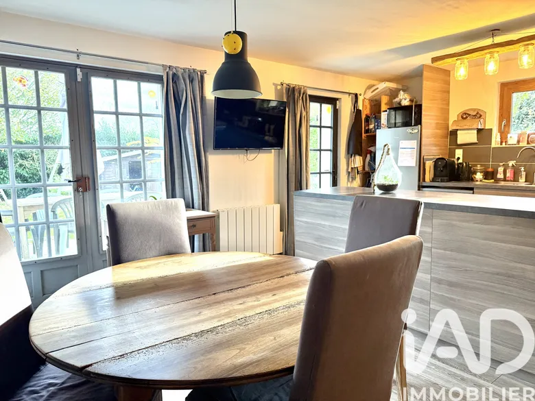 Maison 4 pièces 84 m² · à Saint-Pierre-Azif · 84 m² · 418 000 €