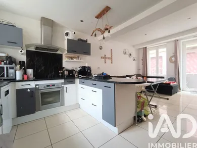 Townhouse in Rive-de-Gier (42800)