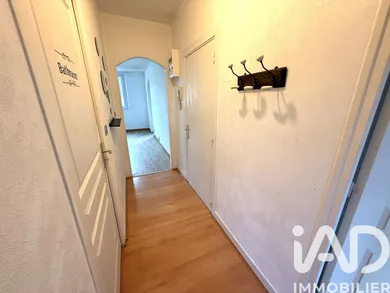 Apartment in Reims (51100)