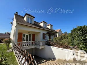 House at Saint-Prix (95390)