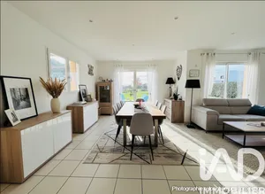 Maison à Grand-Fougeray (35390)