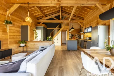 House in Azur (40140)