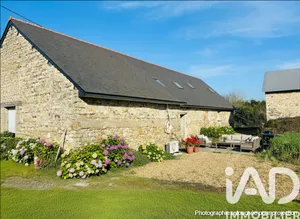 Longère à Saint-Aubin-des-Châteaux (44110)