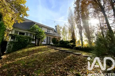 House in Le Plessis-Trévise (94420)