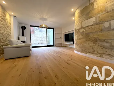 Townhouse in Bordeaux (33800)