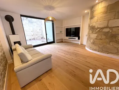 Townhouse in Bordeaux (33800)
