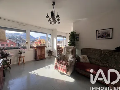 Appartement à Valgelon-La Rochette (73110)