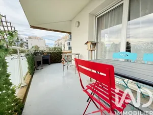 Apartment in Bruges (33520)