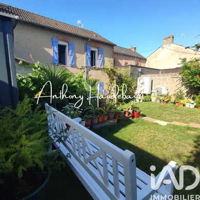 House in Beaupréau (49600)