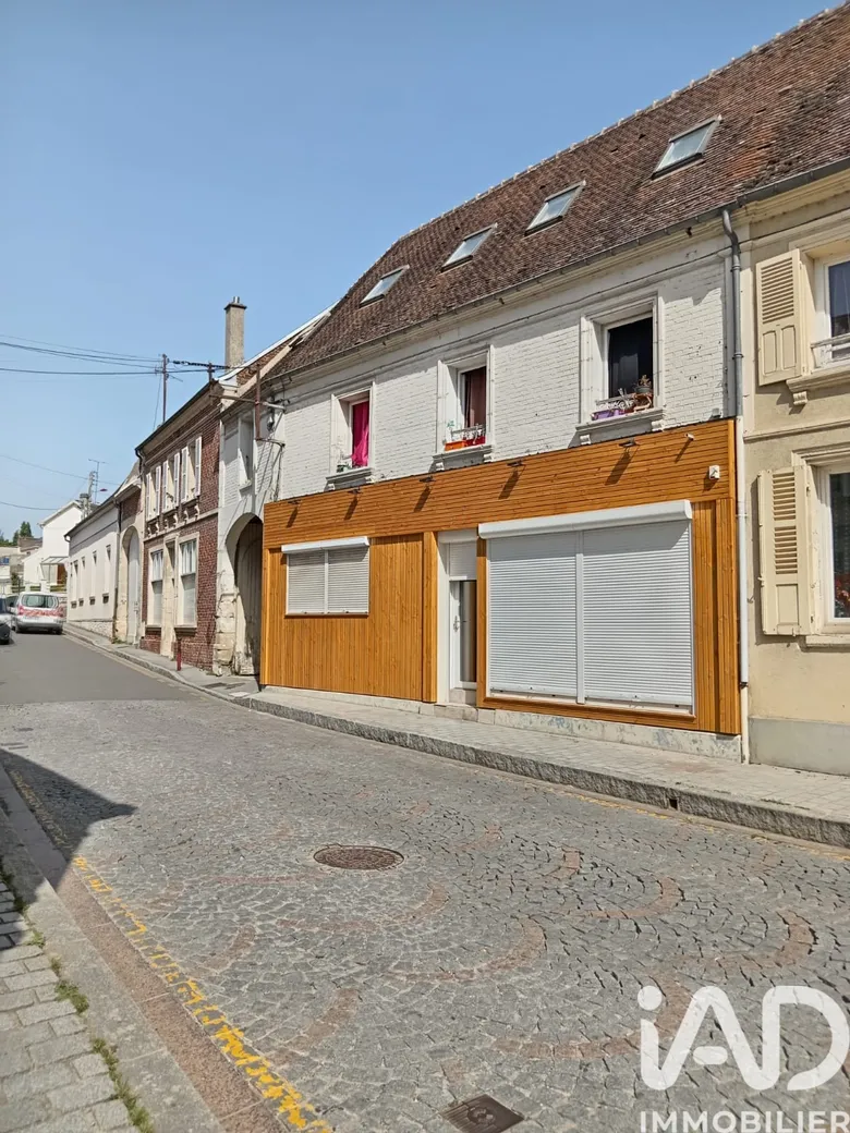 Immeuble 2 pièces 98 m² · à Hermes · 98 m² · 180 000 €