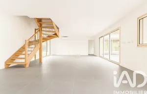 House in Saubens (31600)