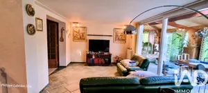 House in Saint-Romain-le-Noble (47270)