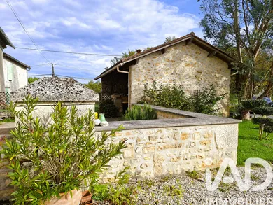 Domaine à Bunzac (16110)