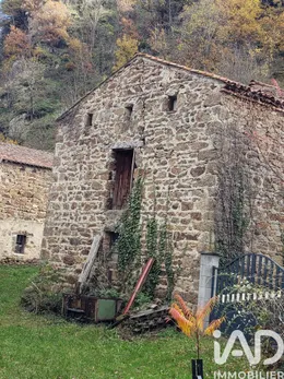 Garage in Saint-Floret (63320)