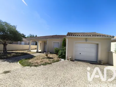 Detached house at La Couronne (16400)