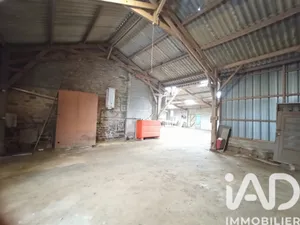 Maison de village à Lanhouarneau (29430)