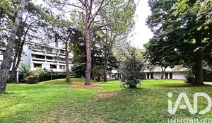 Studio à Aix-en-Provence (13090)