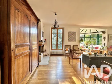 Mansion in Bourg-la-Reine (92340)