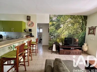 Apartment in Saint-François (97118)