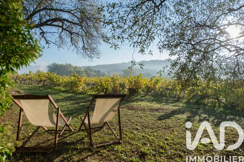 Maison 12 pièces 402 m² · à Puyvert · 402 m² · 1 590 000 €