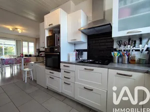 House in Saint-Jean-de-la-Ruelle (45140)