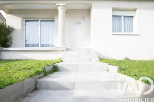 House at Fagnières (51510)