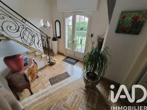 Mansion at Bauvin (59221)