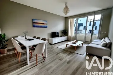Appartement à Cergy (95000)