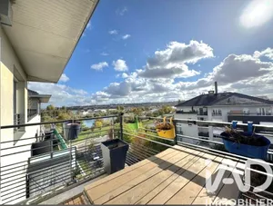 Apartment at Villeneuve-le-Roi (94290)