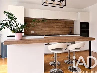 Apartment in Versailles (78000)