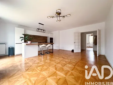 Appartement à Versailles (78000)