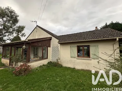 House at Buchy (76750)