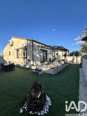 House in Canet (11200)