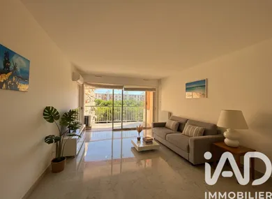 Apartment in Cagnes-sur-Mer (06800)