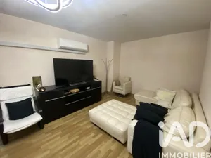 Apartment in Saint-Memmie (51470)