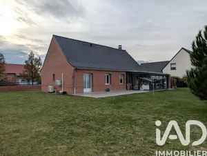 Pavillon à Awoingt (59400)