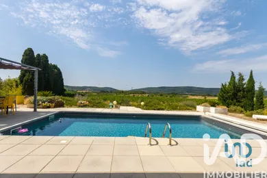 Maison d'architecte à Sainte-Valière (11120)