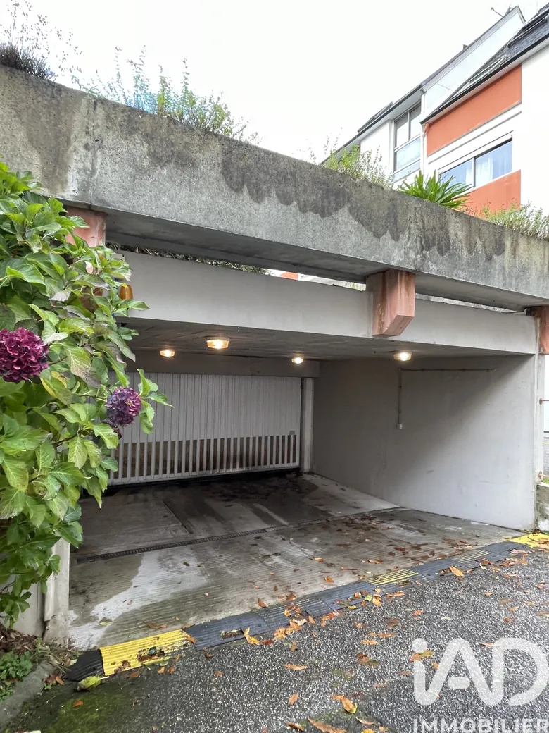 Parking 15 m² · à Quimper · 15 m² · 13 500 €