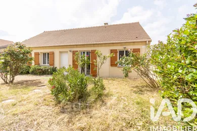 House in Freneuse (78840)