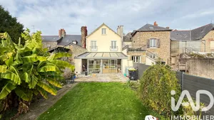 House at Saint-Aubin-du-Cormier (35140)