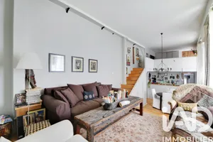 Apartment at Paris (75004)