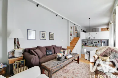 Apartment in Paris (75004)