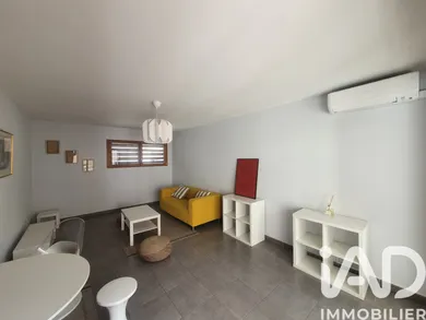 Apartment in Marseille (13001)
