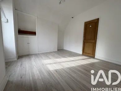 Apartment in Étampes (91150)