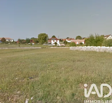 Terrain à bâtir à Lalbenque (46230)