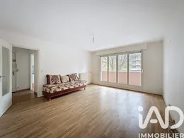 Apartment in Évry (91000)