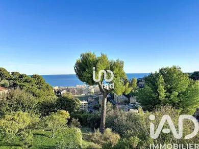 Apartment in Roquebrune-Cap-Martin (06190)