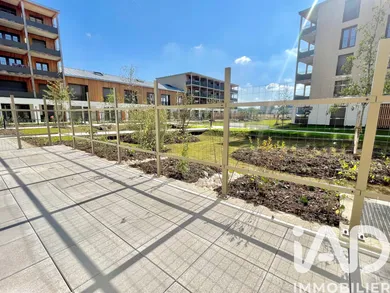 Apartment in Bussy-Saint-Georges (77600)