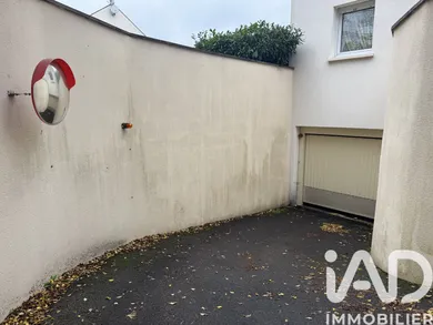Parking in Villiers-sur-Marne (94350)