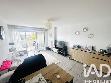 Apartment in Eysines (33320)